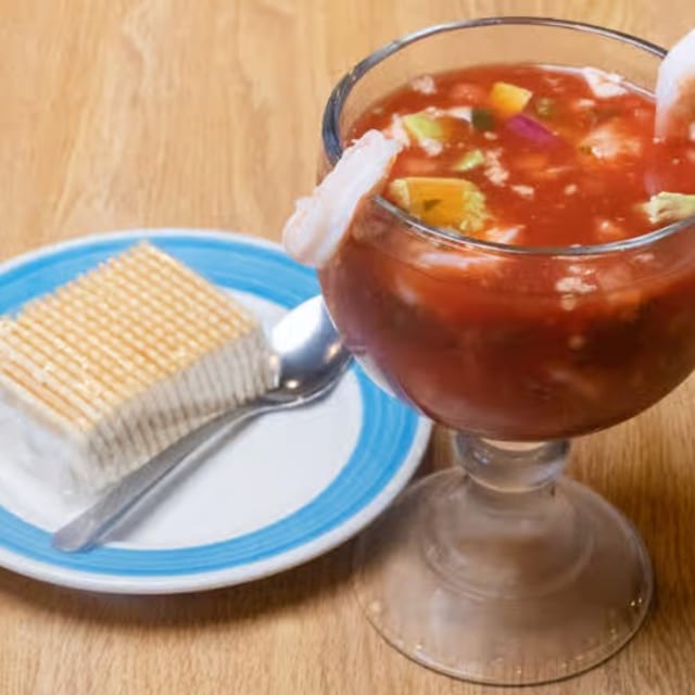 85. Cocktail De Camarones.